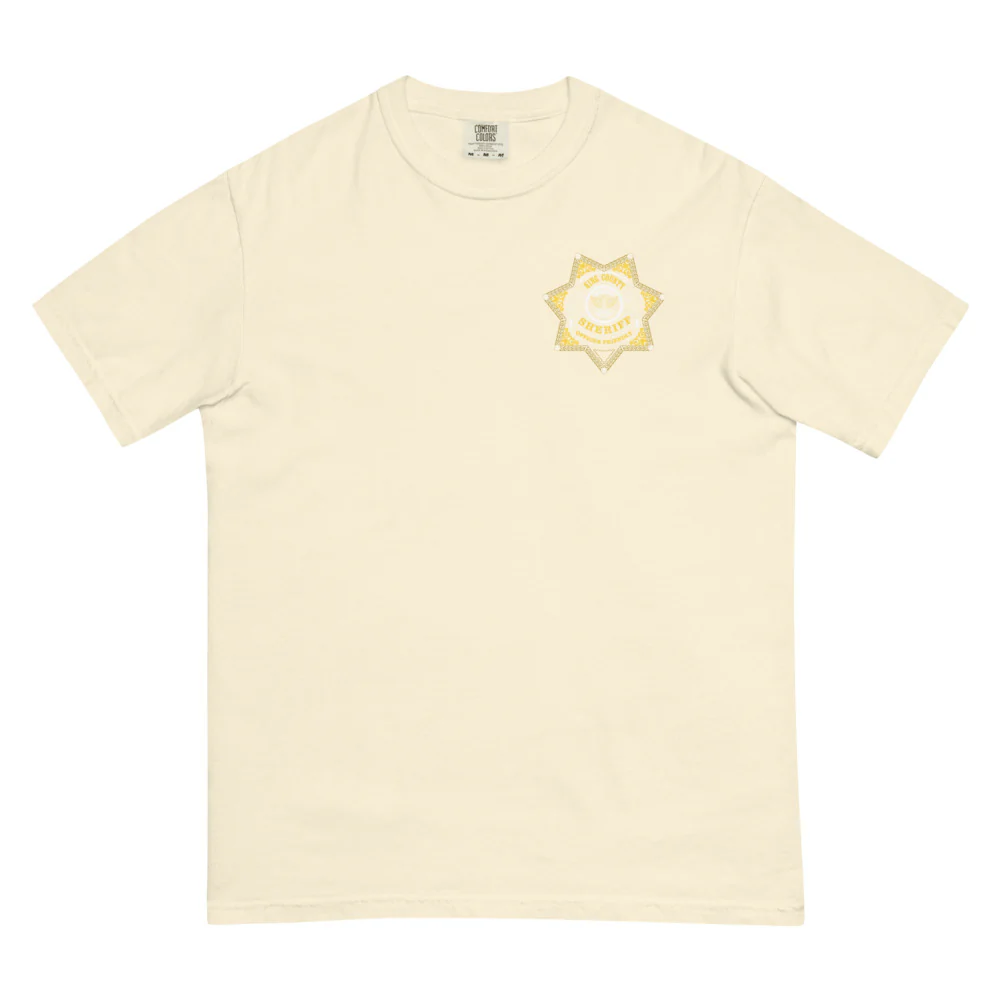 The Walking Dead Comfort Colors T-Shirt 15th Anniversary 'Officer Friendly' Badge - Image 7